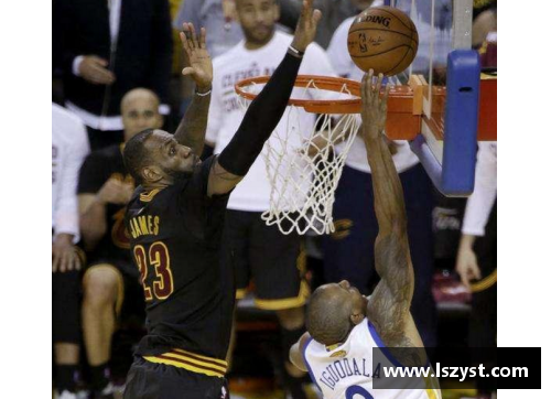 BD体育NBA勇士队项链：豪华设计展示你的忠诚